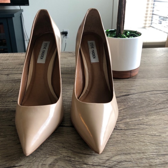steve madden proto pump